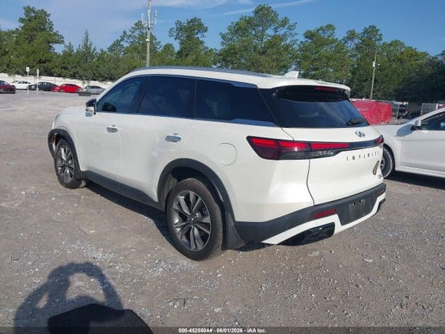 2024 INFINITI QX60 LUXE 3