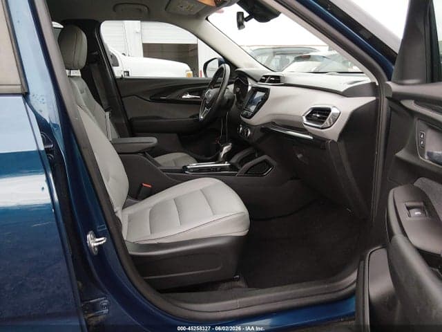 2021 CHEVROLET TRAILBLAZER FWD LT 5