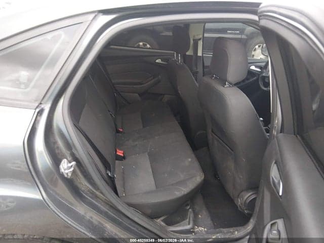 2018 FORD FOCUS SE 8