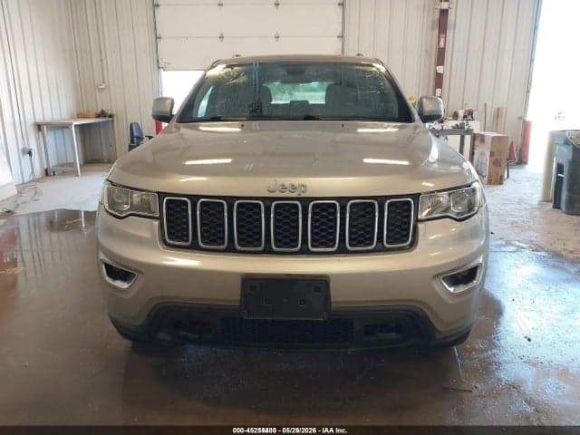 2019 JEEP GRAND CHEROKEE LAREDO E 4X4 6