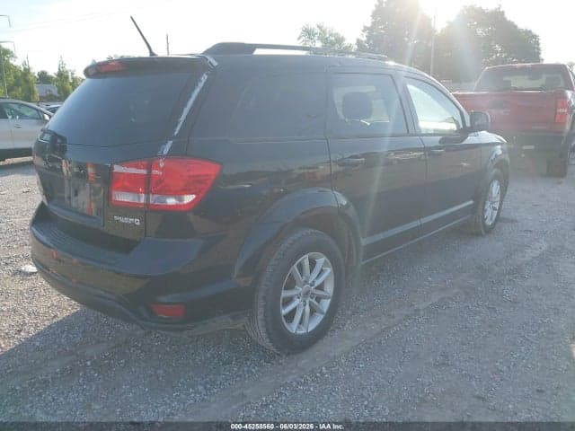 2019 DODGE JOURNEY SE 4