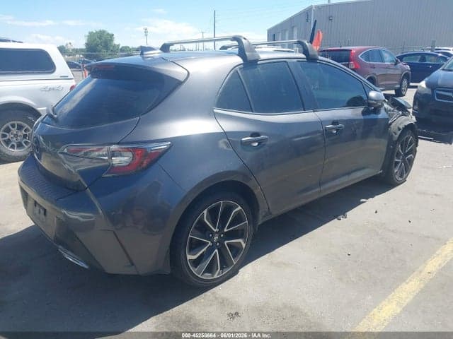 2021 TOYOTA COROLLA XSE 4