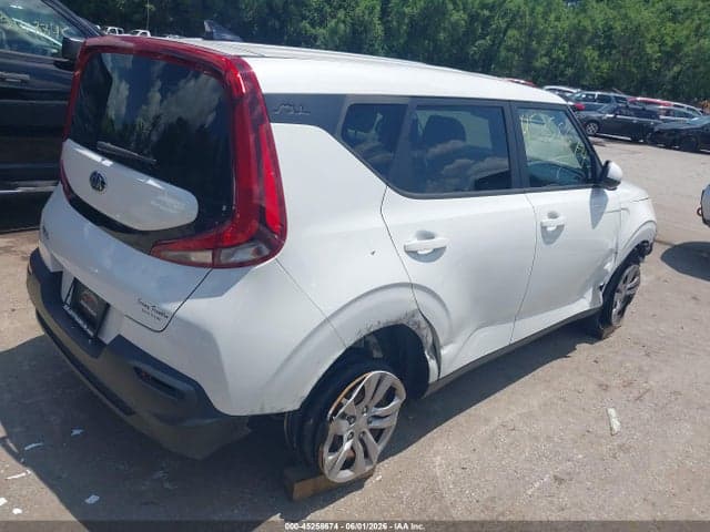 2021 KIA SOUL LX 4