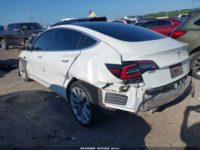2020 TESLA MODEL 3 3