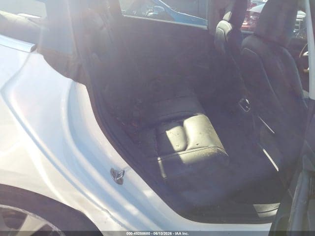 2020 TESLA MODEL 3 8