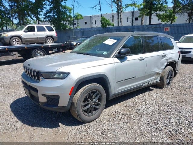 2022 JEEP GRAND CHEROKEE L LAREDO 4X4 2