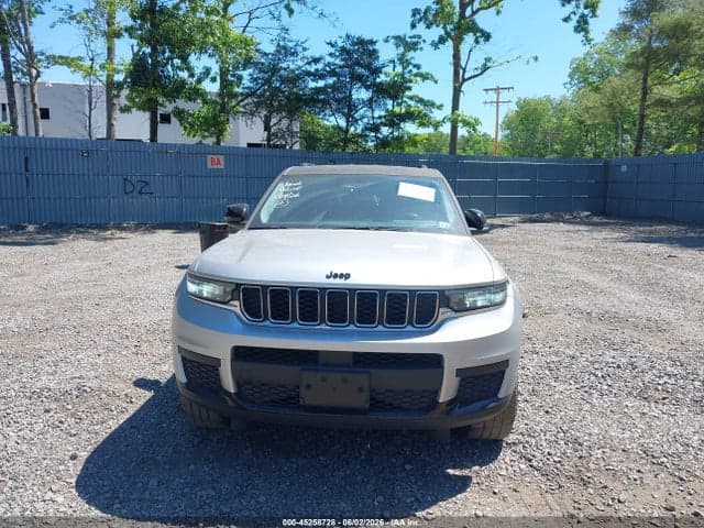 2022 JEEP GRAND CHEROKEE L LAREDO 4X4 12