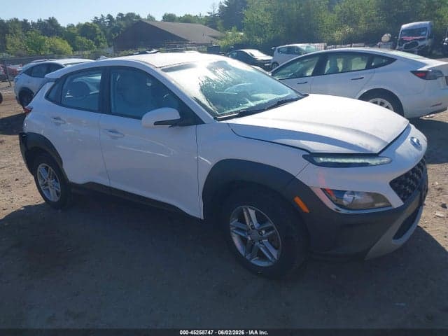 2022 HYUNDAI KONA SE