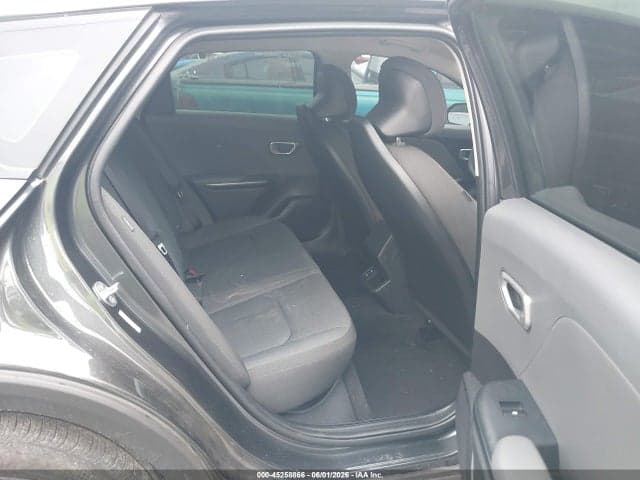 2025 KIA K4 LXS 8