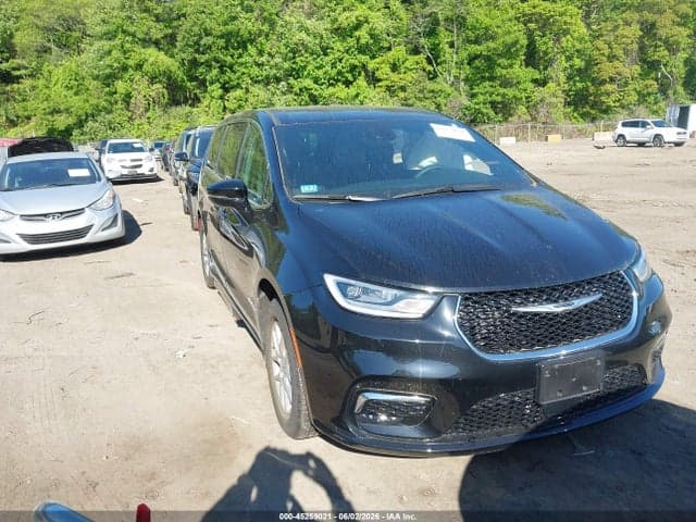 2024 CHRYSLER PACIFICA TOURING 1