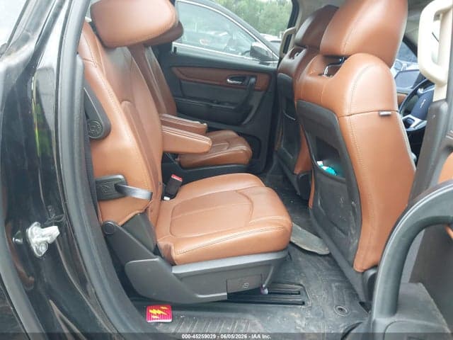 2017 CHEVROLET TRAVERSE 2LT 8