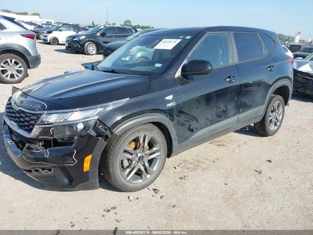 2023 KIA SELTOS LX 2