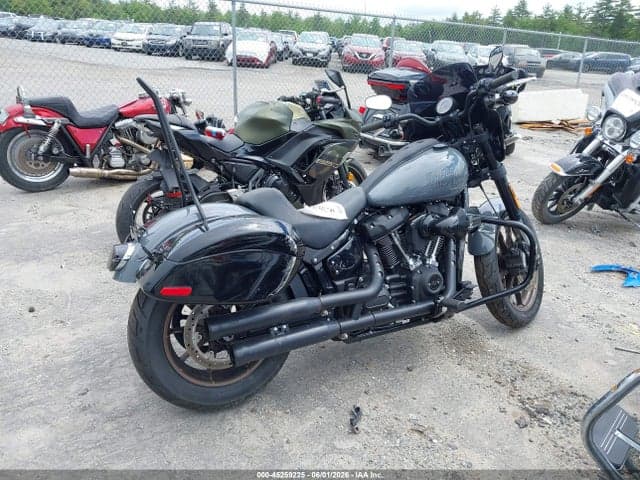 2022 HARLEY-DAVIDSON FXLRS 4