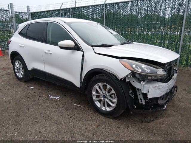 2020 FORD ESCAPE SE 1