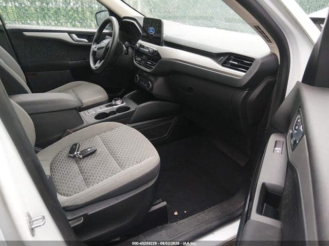 2020 FORD ESCAPE SE 5