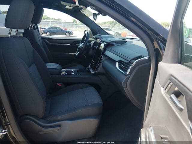 2025 GMC ACADIA FWD ELEVATION 5
