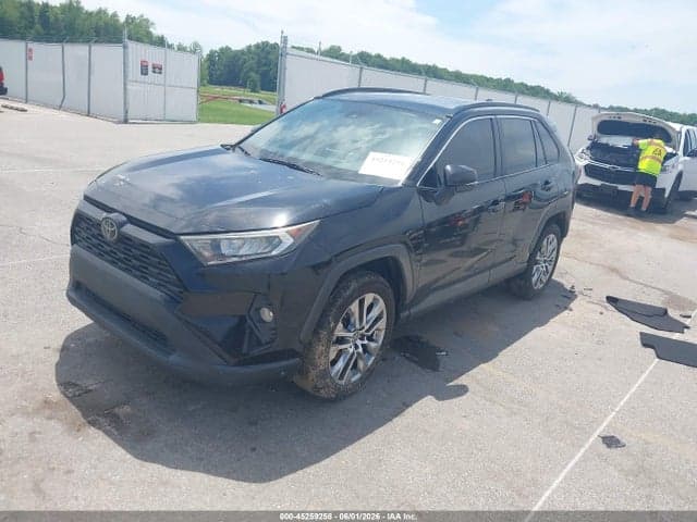 2019 TOYOTA RAV4 XLE PREMIUM 2