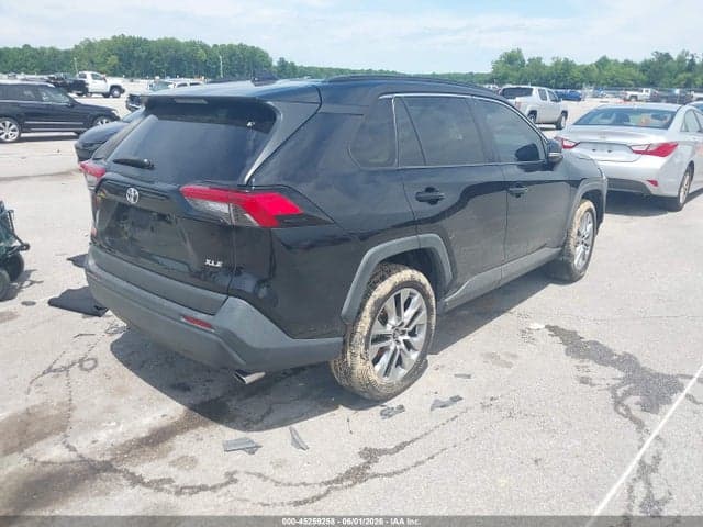 2019 TOYOTA RAV4 XLE PREMIUM 4