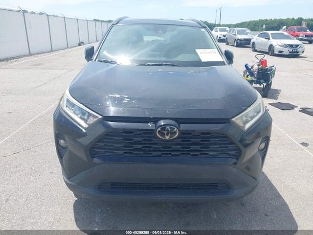 2019 TOYOTA RAV4 XLE PREMIUM 6