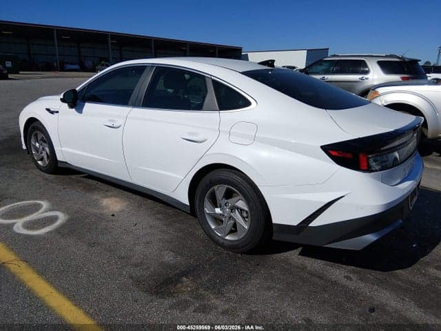 2026 HYUNDAI SONATA SE 3
