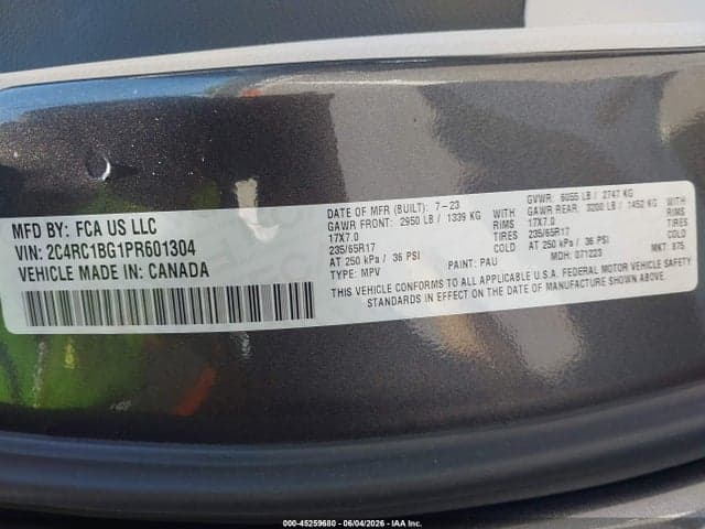 2023 CHRYSLER PACIFICA TOURING L 9