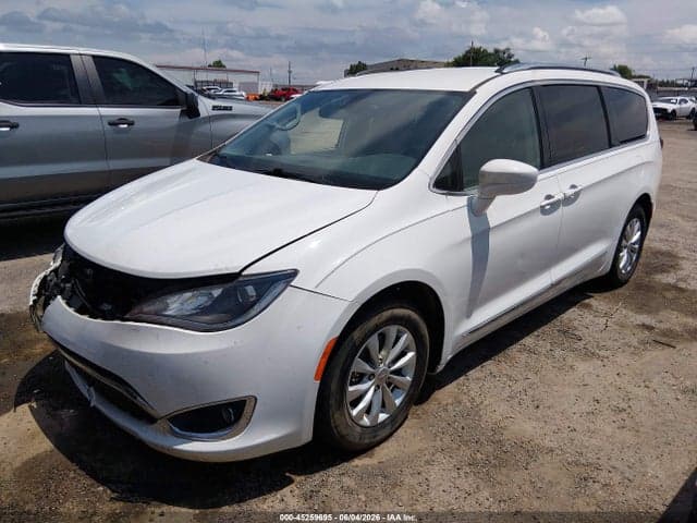 2019 CHRYSLER PACIFICA TOURING L 2