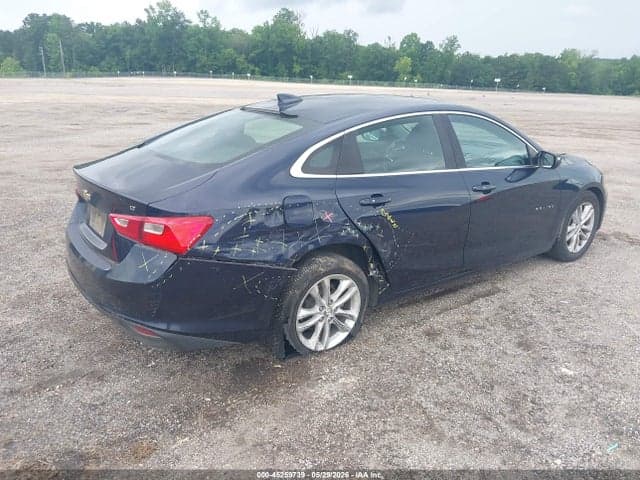 2018 CHEVROLET MALIBU LT 4