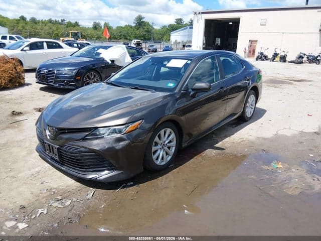 2020 TOYOTA CAMRY LE 2