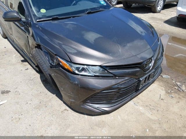 2020 TOYOTA CAMRY LE 6