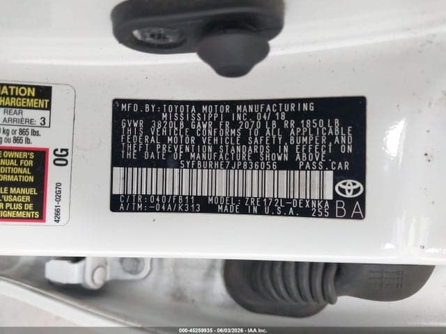 2018 TOYOTA COROLLA LE 9