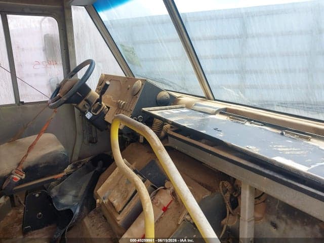 2022 FORD F-59 COMMERCIAL STRIPPED 13