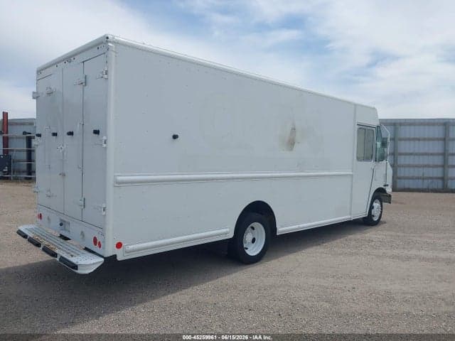 2022 FORD F-59 COMMERCIAL STRIPPED 4