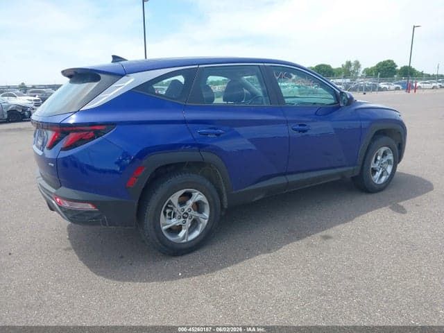 2023 HYUNDAI TUCSON SE 4
