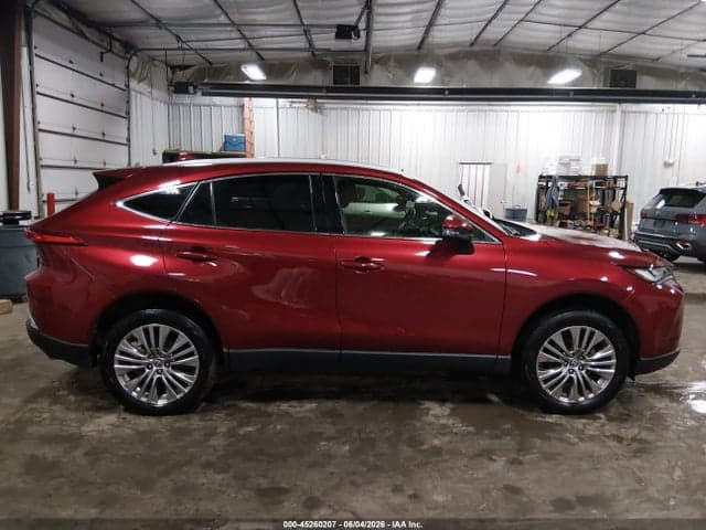2022 TOYOTA VENZA XLE 14