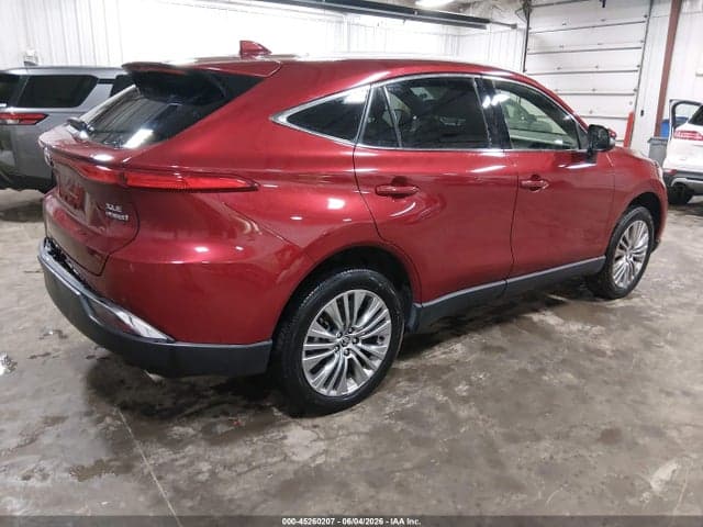 2022 TOYOTA VENZA XLE 4