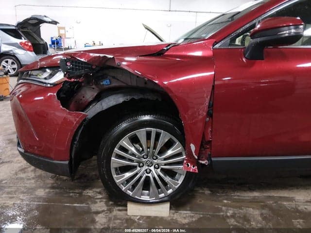 2022 TOYOTA VENZA XLE 6