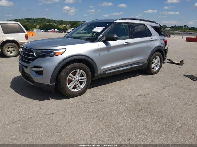 2020 FORD EXPLORER XLT 2
