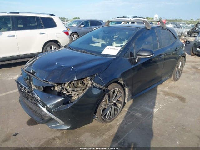 2019 TOYOTA COROLLA XSE 2