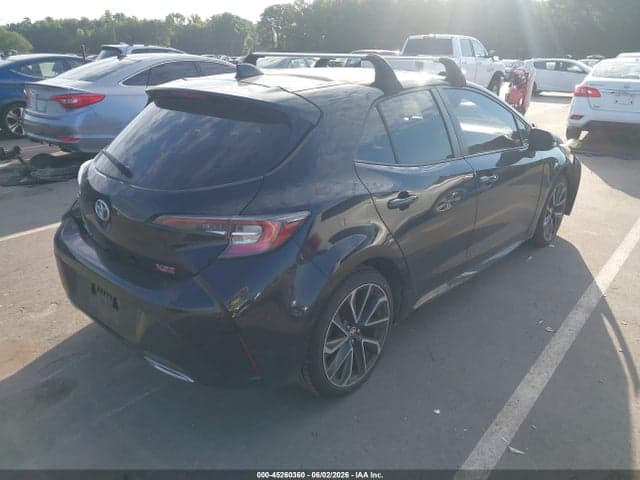 2019 TOYOTA COROLLA XSE 4