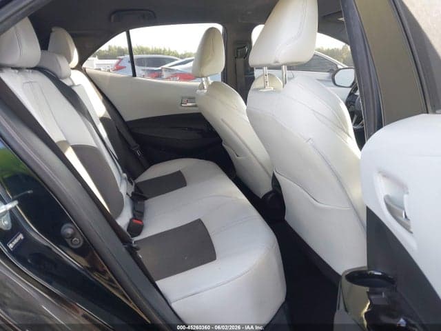 2019 TOYOTA COROLLA XSE 8