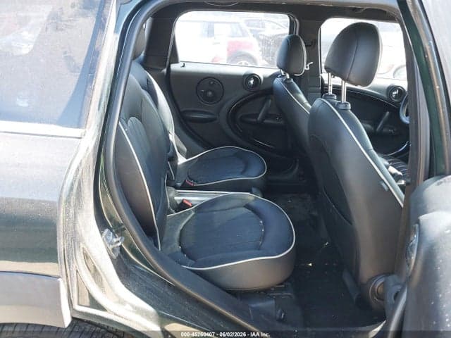2011 MINI COOPER S 8