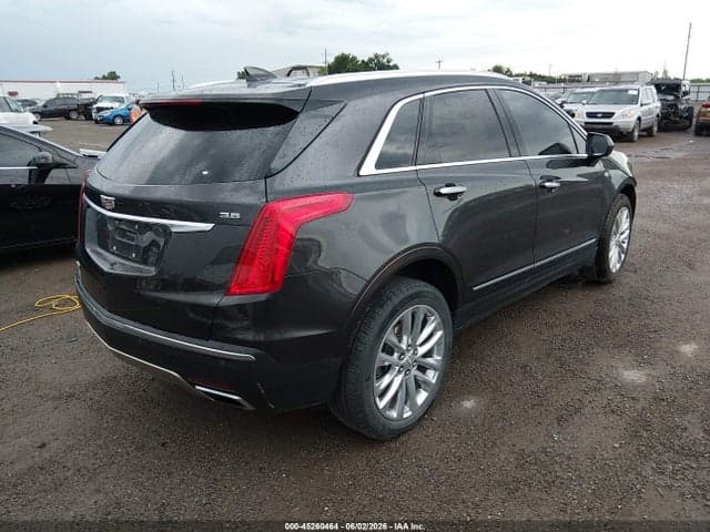2017 CADILLAC XT5 PLATINUM 4