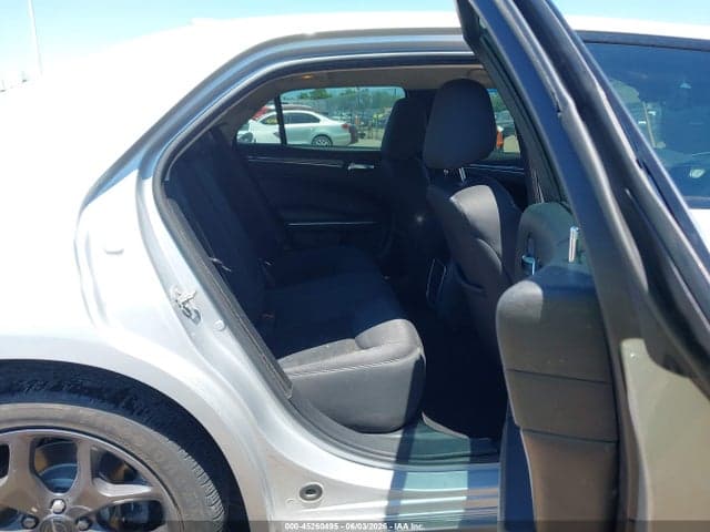 2020 CHRYSLER 300 TOURING 8