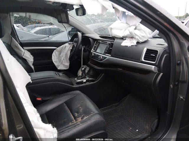 2018 TOYOTA HIGHLANDER XLE 5
