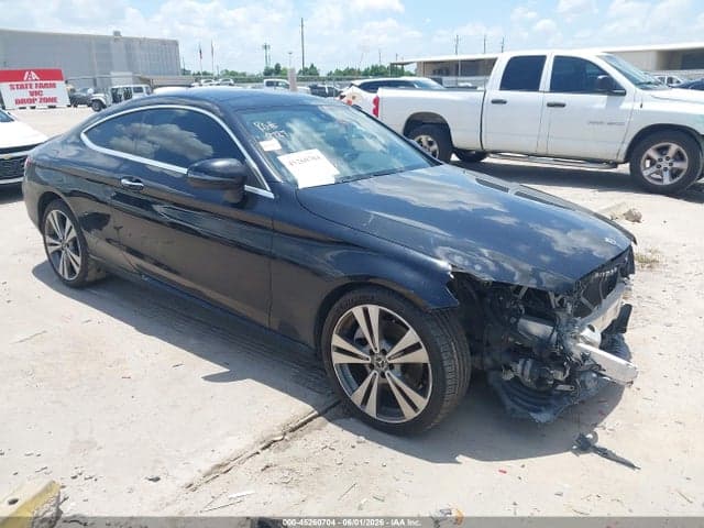 2017 MERCEDES-BENZ C 300 1