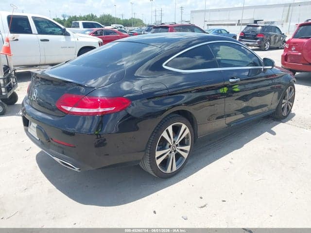 2017 MERCEDES-BENZ C 300 4