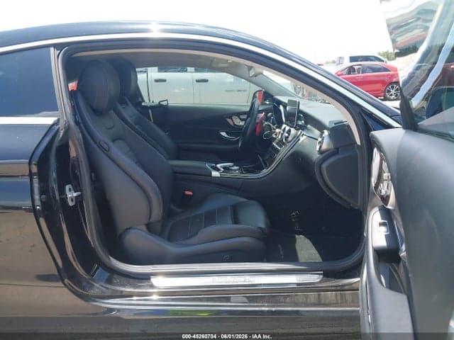 2017 MERCEDES-BENZ C 300 5
