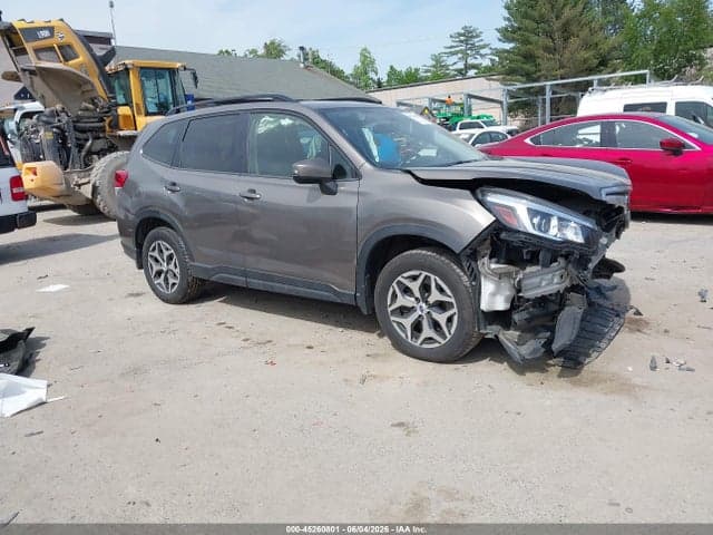 2020 SUBARU FORESTER PREMIUM - 1
