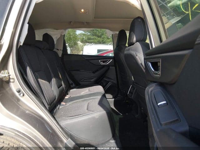 2020 SUBARU FORESTER PREMIUM 8