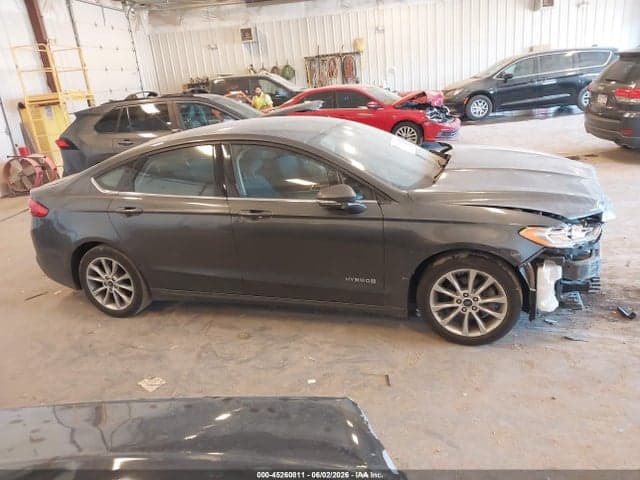 2017 FORD FUSION HYBRID SE 13